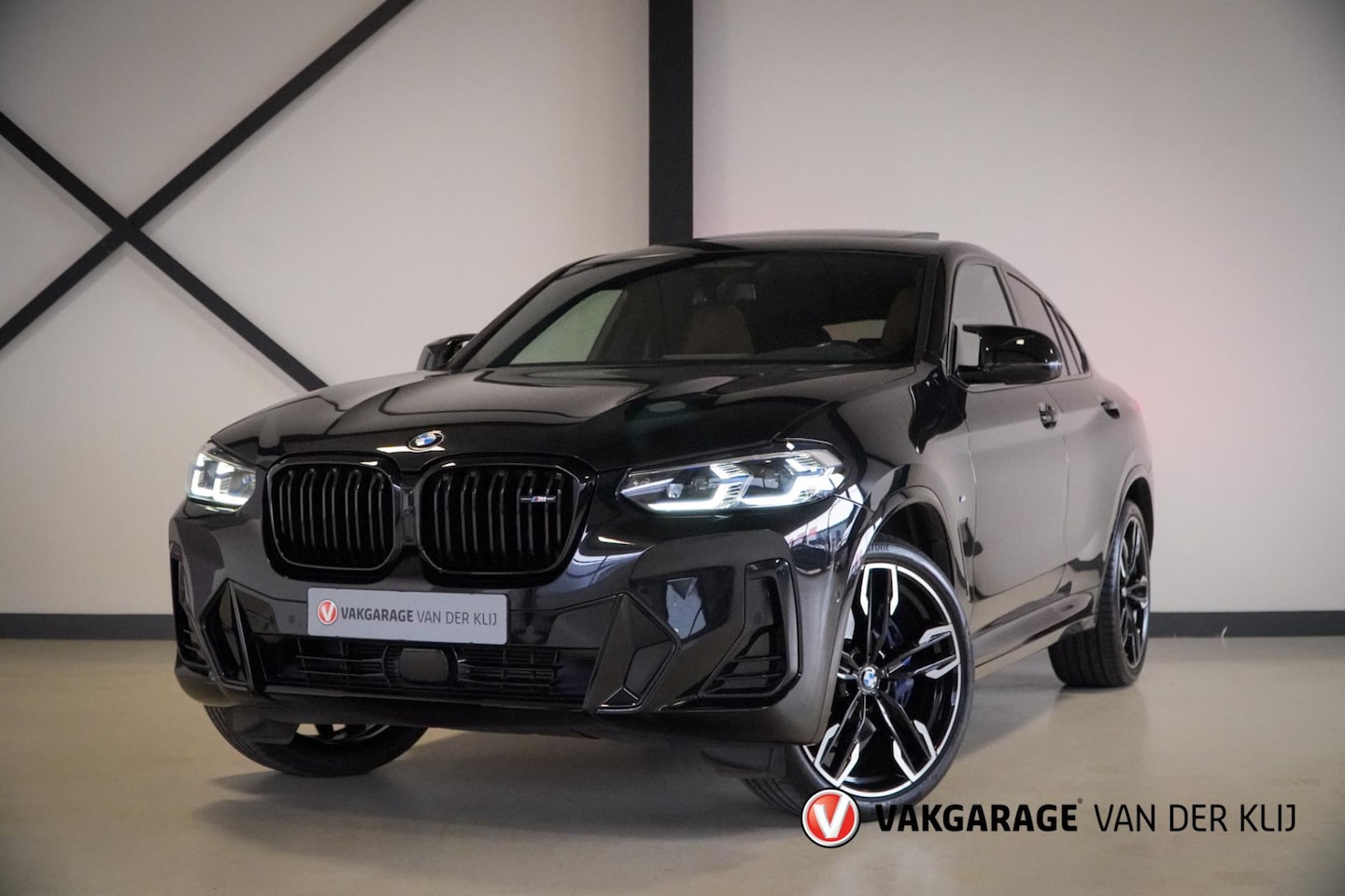 BMW X4 - M40i xDrive M-Sport | Panorama | M-Zetels | H/K | Driving Ass. Prof. | Laser | Head-Up | S - AutoWereld.nl