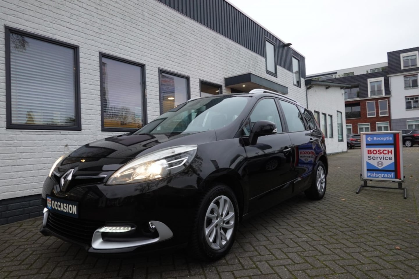 Renault Grand Scénic - 1.2 TCE LIMITED Navi - AutoWereld.nl