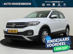 Volkswagen T-Cross - 1.0 TSI Life | Stoelverwarming | Airco | Cruise control | Parkeersensoren | Dodehoek detec