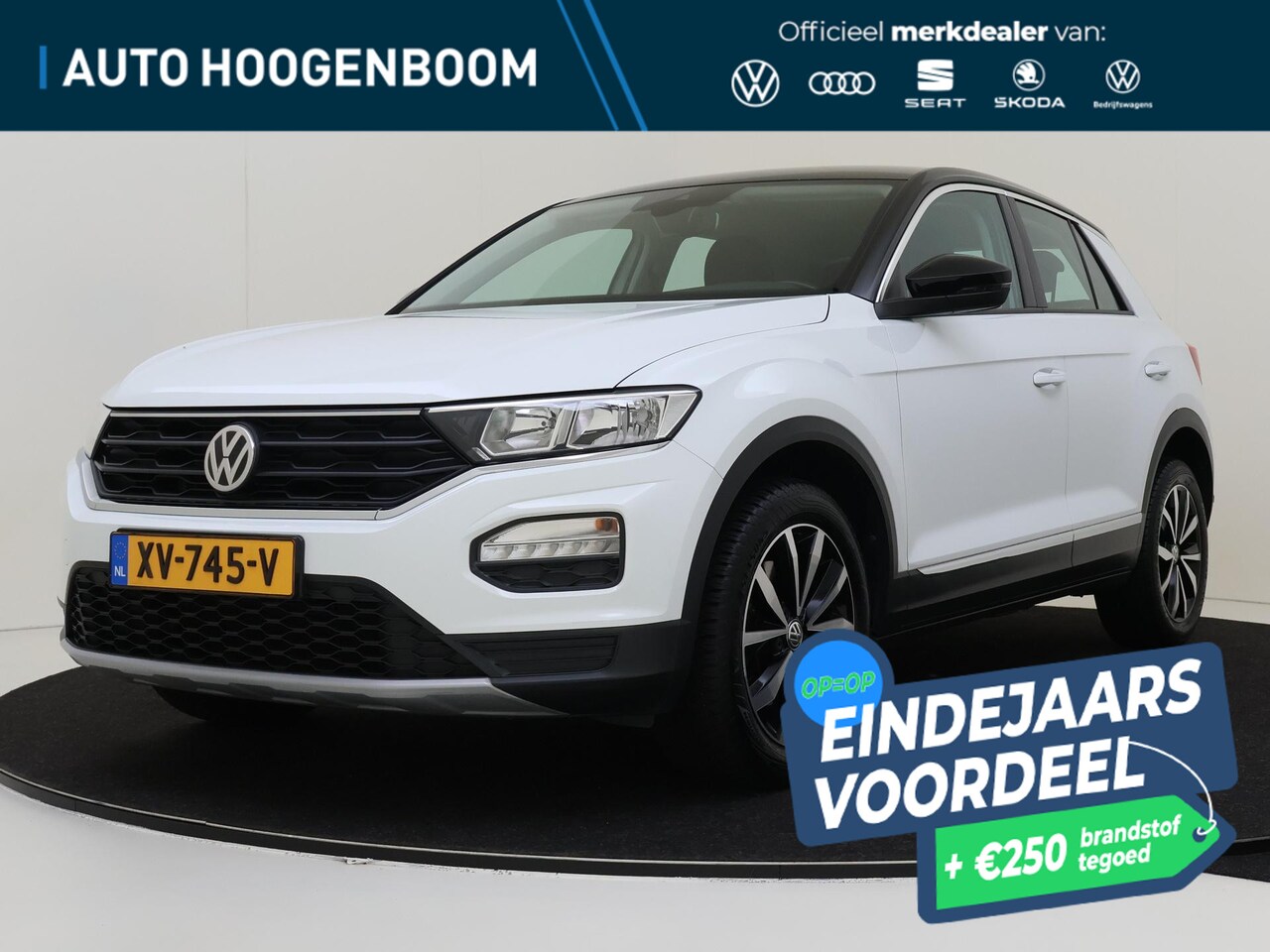 Volkswagen T-Roc - 1.5 TSI Sport | Stoelverwarming | Navigatie | CarPlay | Digital cockpit Pro | Climate cont - AutoWereld.nl