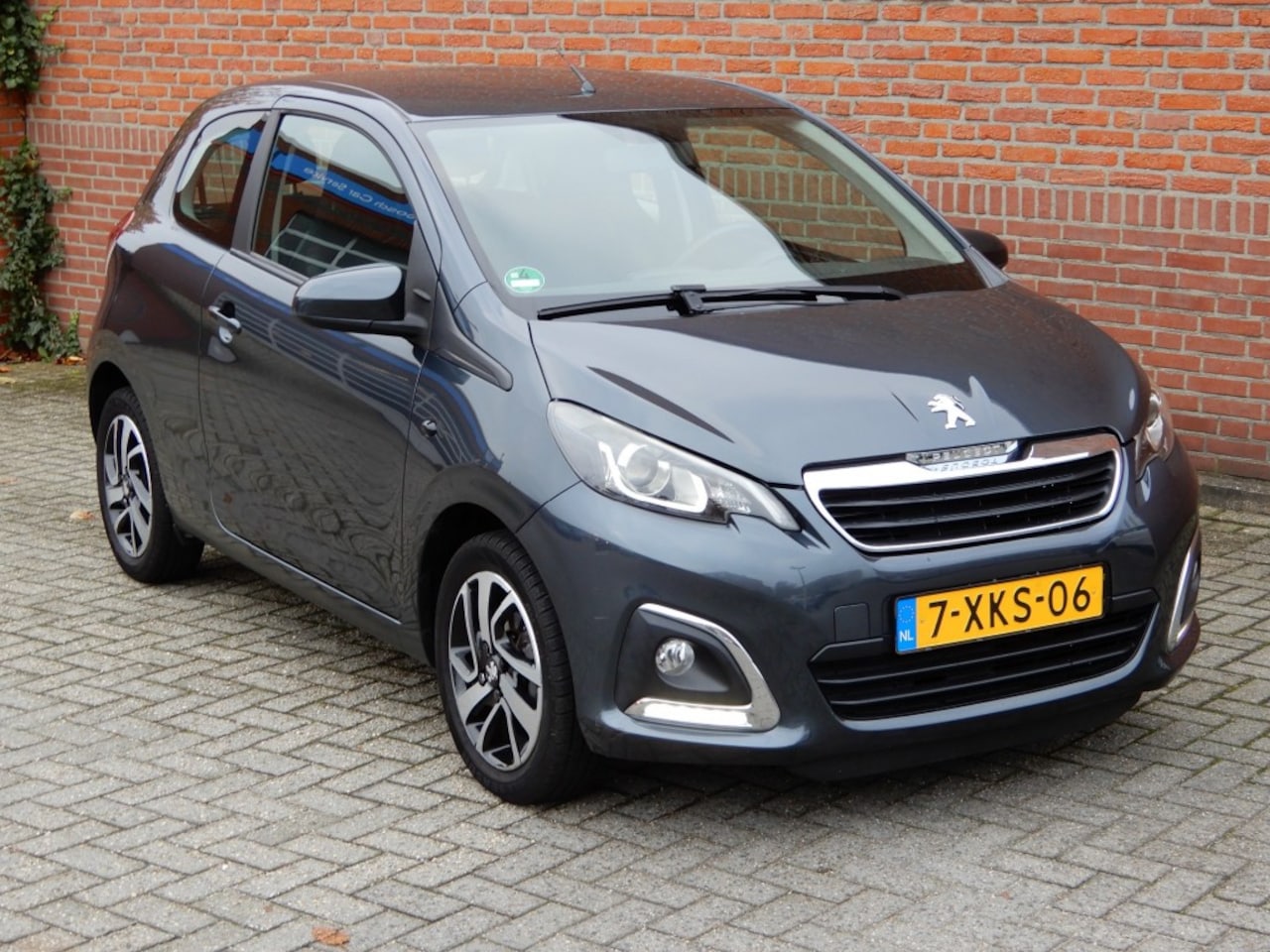 Peugeot 108 - 1.2 VTi Allure 1.2 VTI ALLURE - AutoWereld.nl