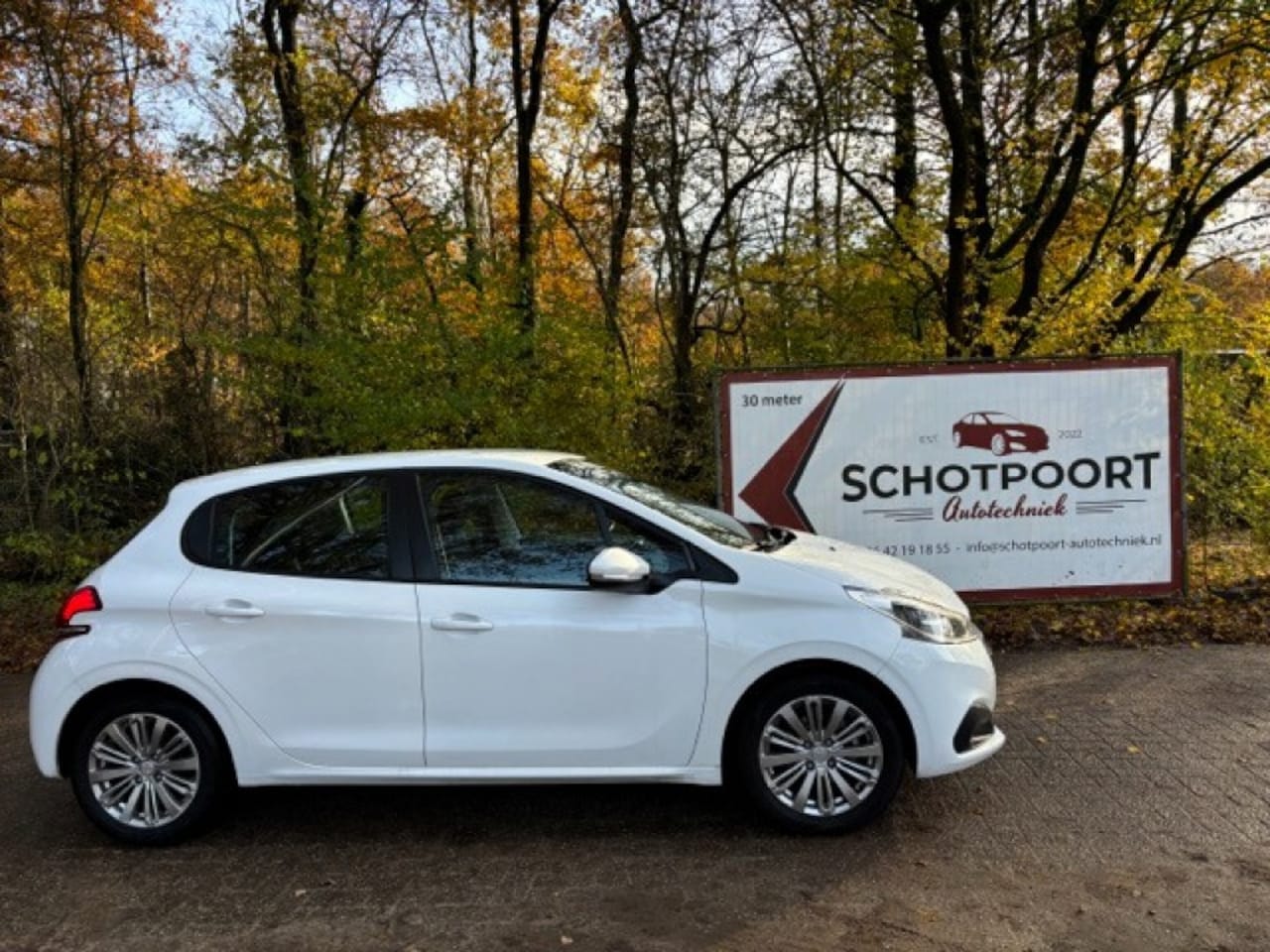 Peugeot 208 - 1.2 ACTIVE - AutoWereld.nl