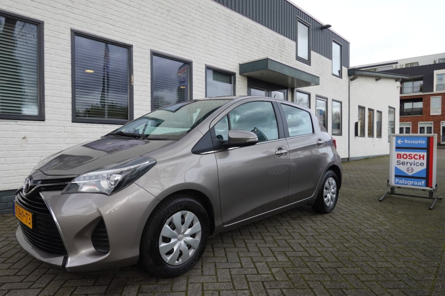 Toyota Yaris - 1.0 VVT-I ASPIRATION Clima Navi Camera 5 drs - AutoWereld.nl