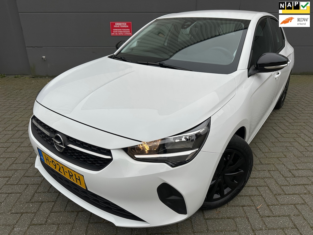 Opel Corsa - 1.2 Edition*1EIGNAAR*CAMERA*NAVI*CARPLYE*101PK*CRUISE*ELKT-RAAM*APK*NAP - AutoWereld.nl