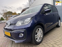 Volkswagen Up! - 1.0 BMT high up/Automaat/Camera/Cruise-c/Climate-c/Dealer-onderhouden/Stoel verwarming/Blu