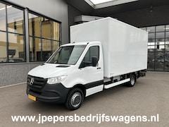 Mercedes-Benz Sprinter - 516 CDI Bakwagen / 1000KG Laadklep / MBUX / Camera / Airco / Carplay navigatie