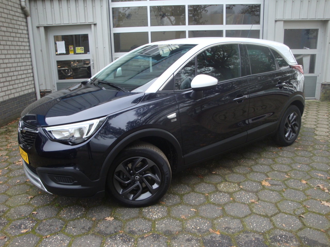 Opel Crossland X - 1.2 Turbo 120 Jaar Edition / appleCarplay - AutoWereld.nl