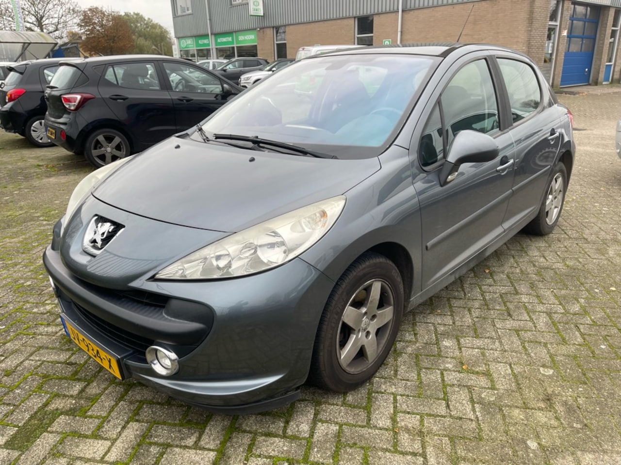 Peugeot 207 - 1.4 VTi Look HANDEL/EXPORT MOTOR DEFECT - AutoWereld.nl