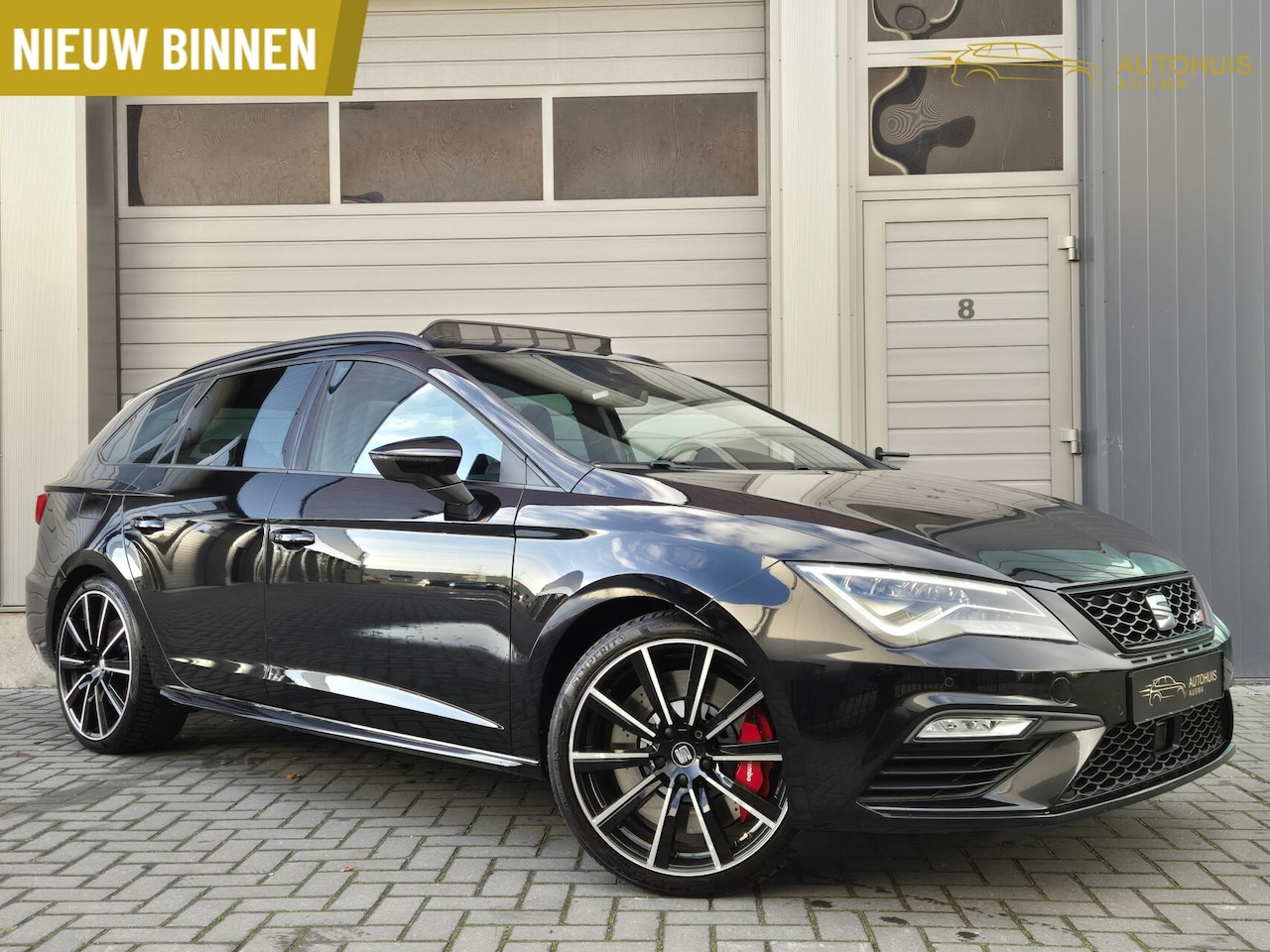 Seat Leon ST - 2.0TSI CUPRA 300 4DRIVE ACC/Lane/Pano/Alcantara - AutoWereld.nl