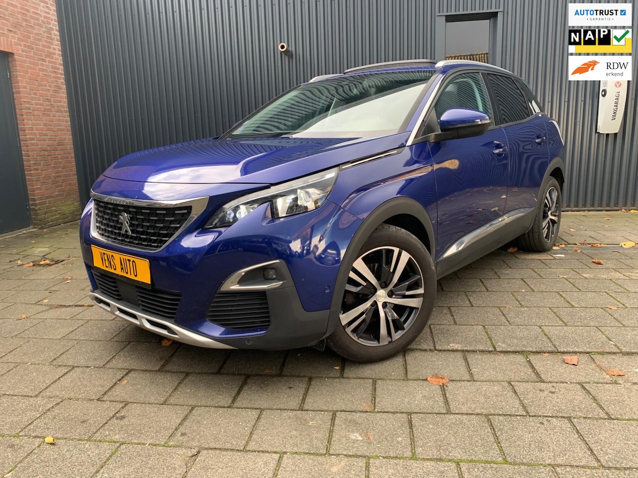 Peugeot 3008 - 1.2 PureTech Allure 1.2 PureTech Allure, PANO, RIEM VERV - AutoWereld.nl