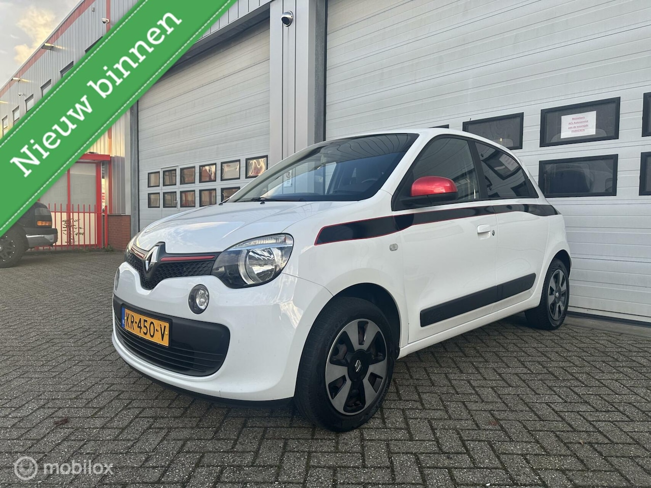 Renault Twingo - 1.0 SCe Collection/Navi/Camera/Airco/Cruise - AutoWereld.nl