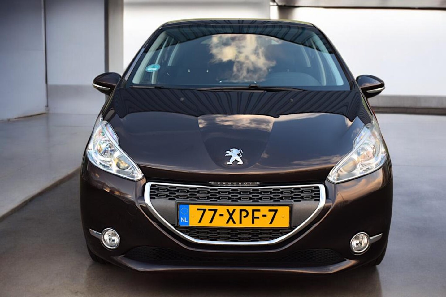 Peugeot 208 - 1.4 Vti Allure 1.4 VTi Allure, 5-drs, Trekhaak, Lichtmetalen velgen, Climate Control, Cruise Control,