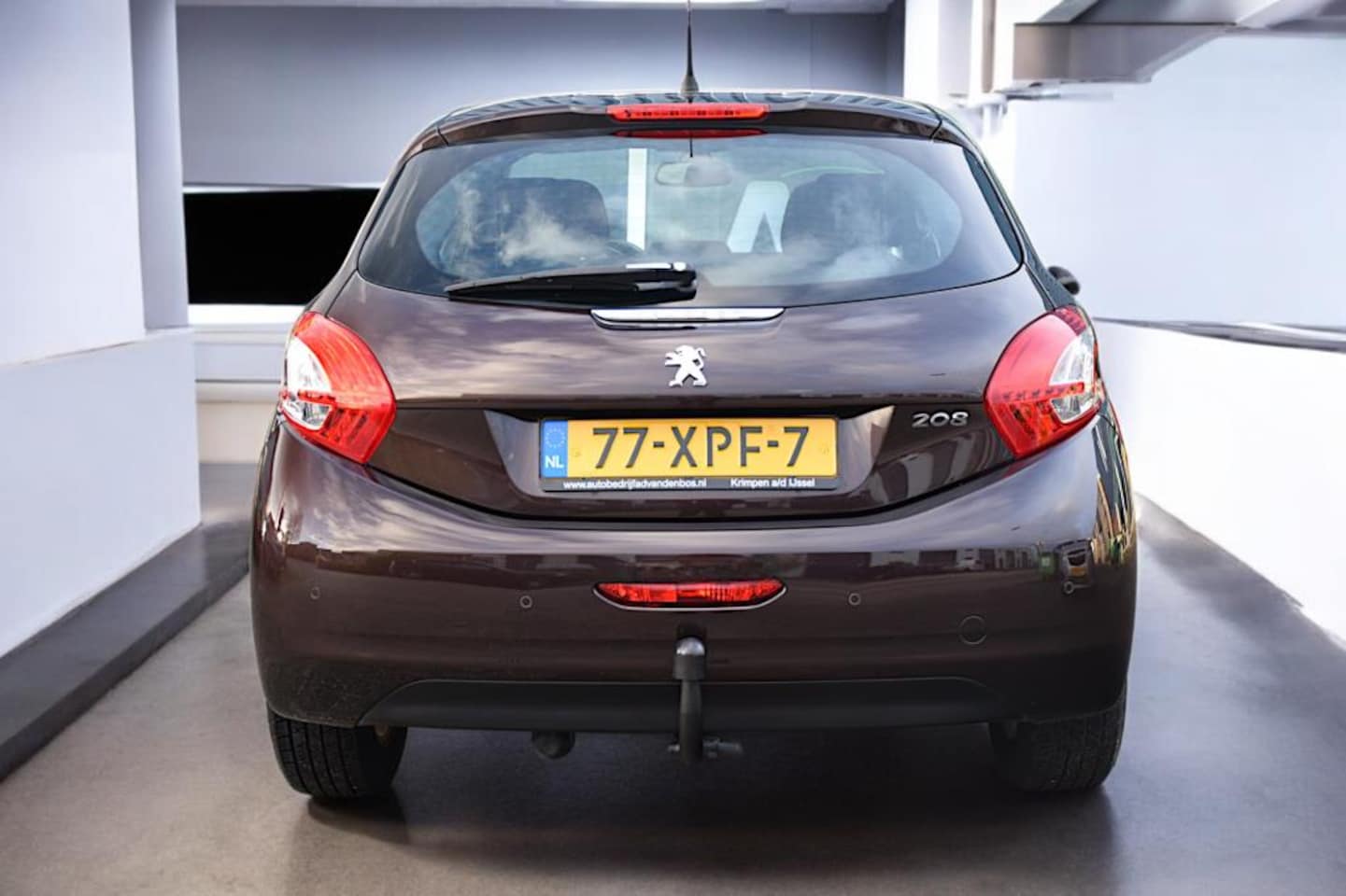 Peugeot 208 - 1.4 Vti Allure 1.4 VTi Allure, 5-drs, Trekhaak, Lichtmetalen velgen, Climate Control, Cruise Control,