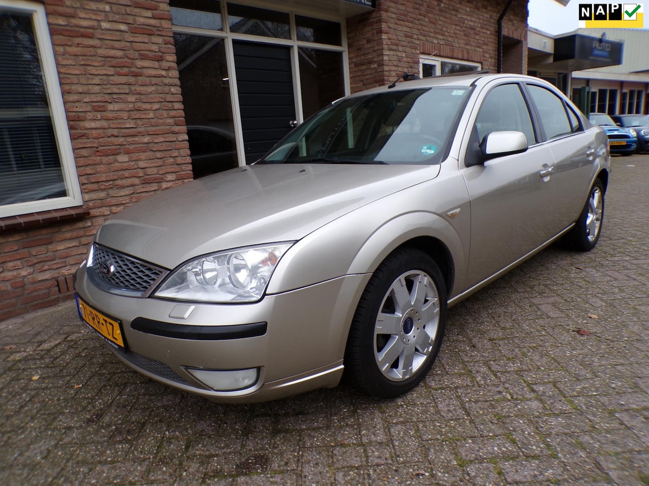 Ford Mondeo - 2.0 TDCi Platinum 2.0 TDCi Platinum - AutoWereld.nl