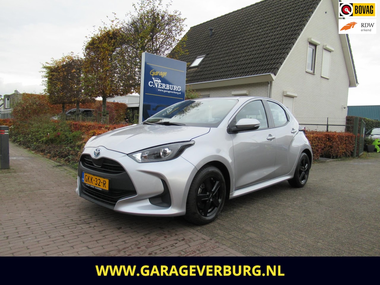 Toyota Yaris - 1.5 Hybrid (Android/appleCarplay/Navigatie,Camera,AdaptiveCruise,Lm velgen) - AutoWereld.nl