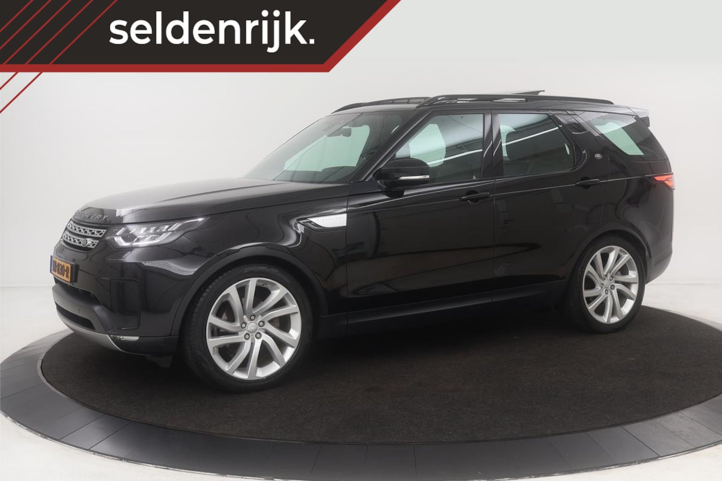 Land Rover Discovery - 3.0 TD6 HSE Luxury | Origineel NL | Trekhaak | Stoel & Stuurverwarming | Carplay | Panoram - AutoWereld.nl