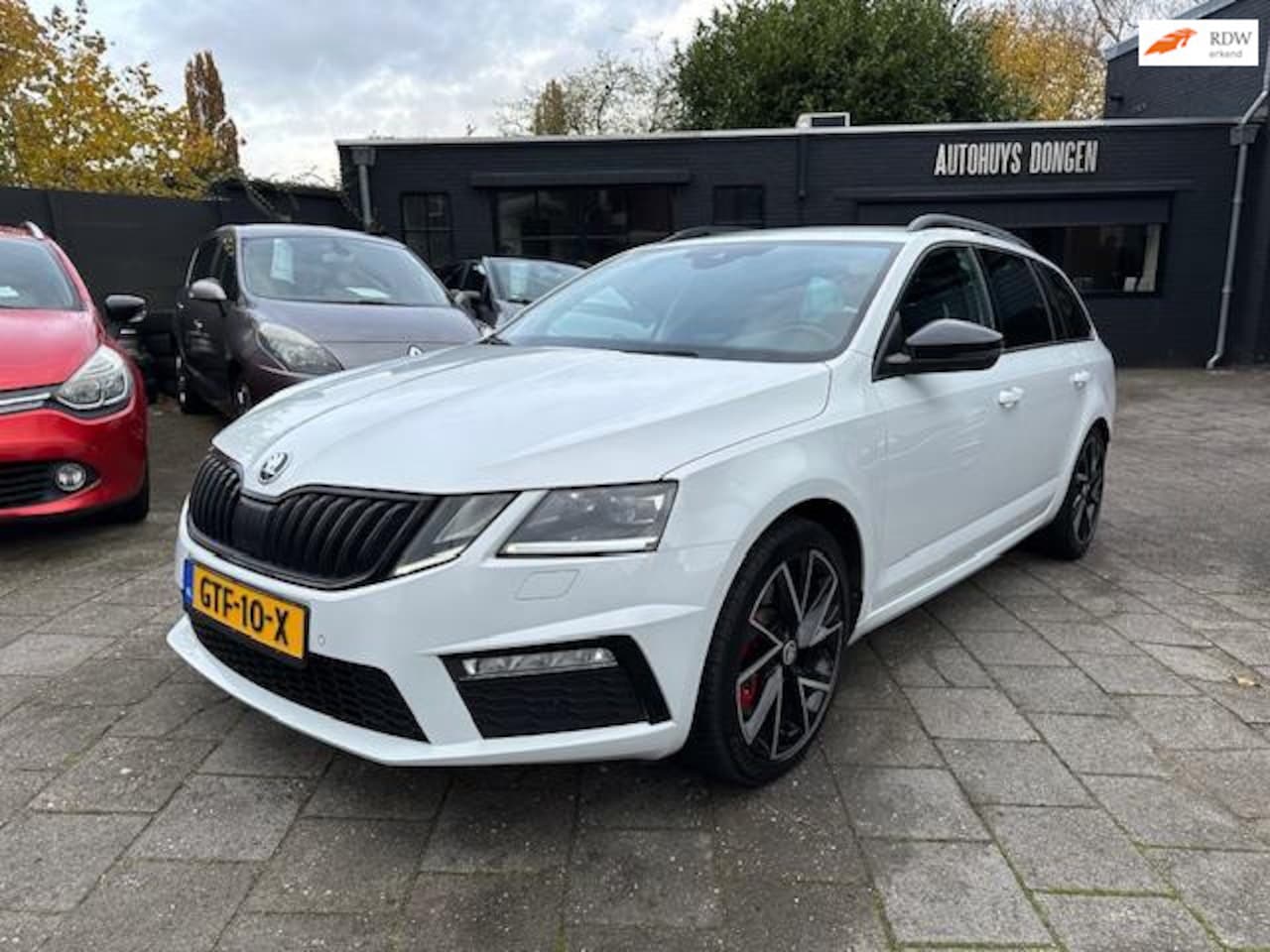 Skoda Octavia Combi - RS 2.0 TSI DSG 245pk! Virtual Cockpit! - AutoWereld.nl