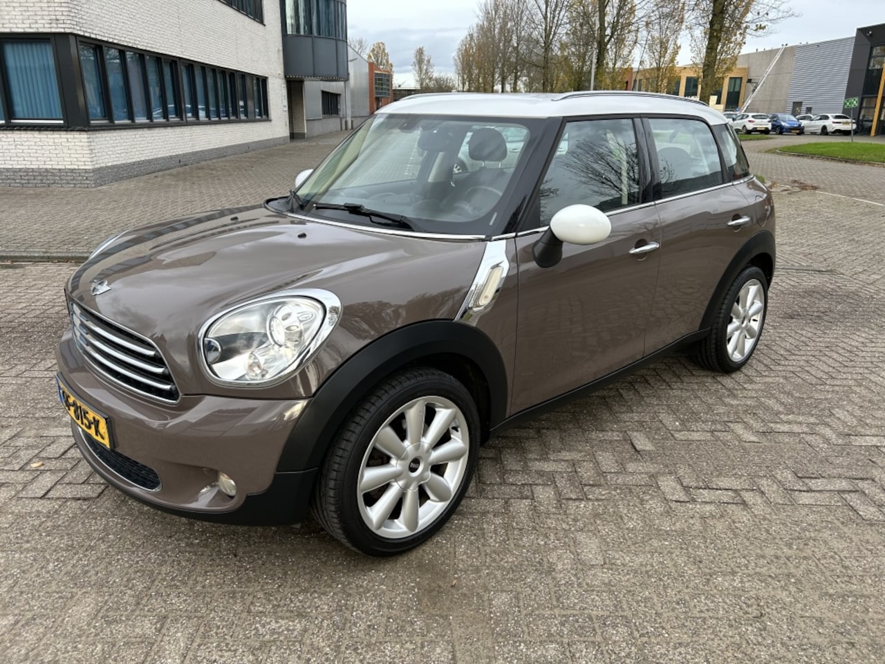 MINI Countryman - Mini 1.6 Cooper Chili 123PK XENON/CLIMA/CRUISE/PDC. - AutoWereld.nl