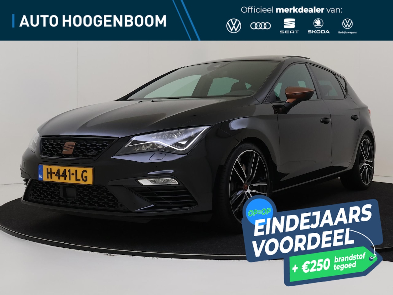 Seat Leon - 2.0 TSI CUPRA Ultimate Edition | Panoramadak | BEATS audio | Achteruitrijcamera | Stoelver - AutoWereld.nl