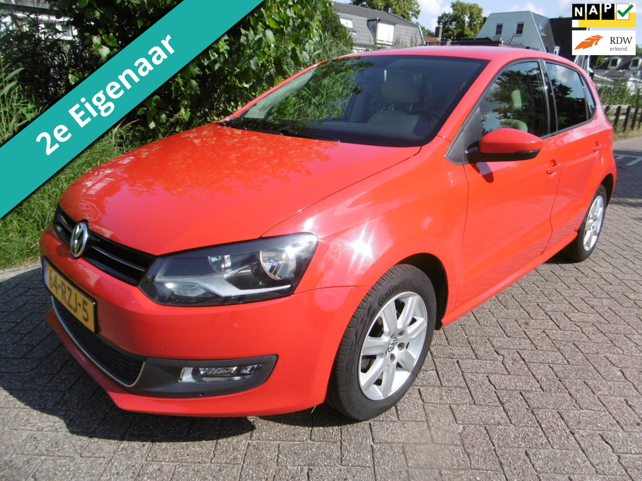 Volkswagen Polo - 1.2 TSI Highline 105pk 5-deurs Clima Cruise Leder 2e eigenaar - AutoWereld.nl