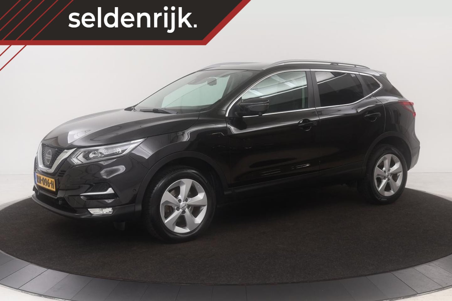 Nissan Qashqai - 1.2 Business Edition | Nappaleder | Memory | Panoramadak | 360 camera | Full LED | Stoelve - AutoWereld.nl