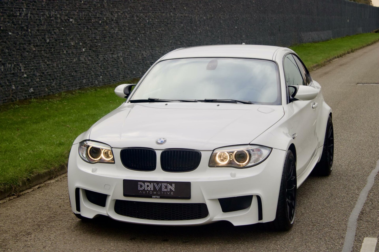 BMW 1-serie Coupé - M 3.0 1M | Akrapovic - Mint - AutoWereld.nl