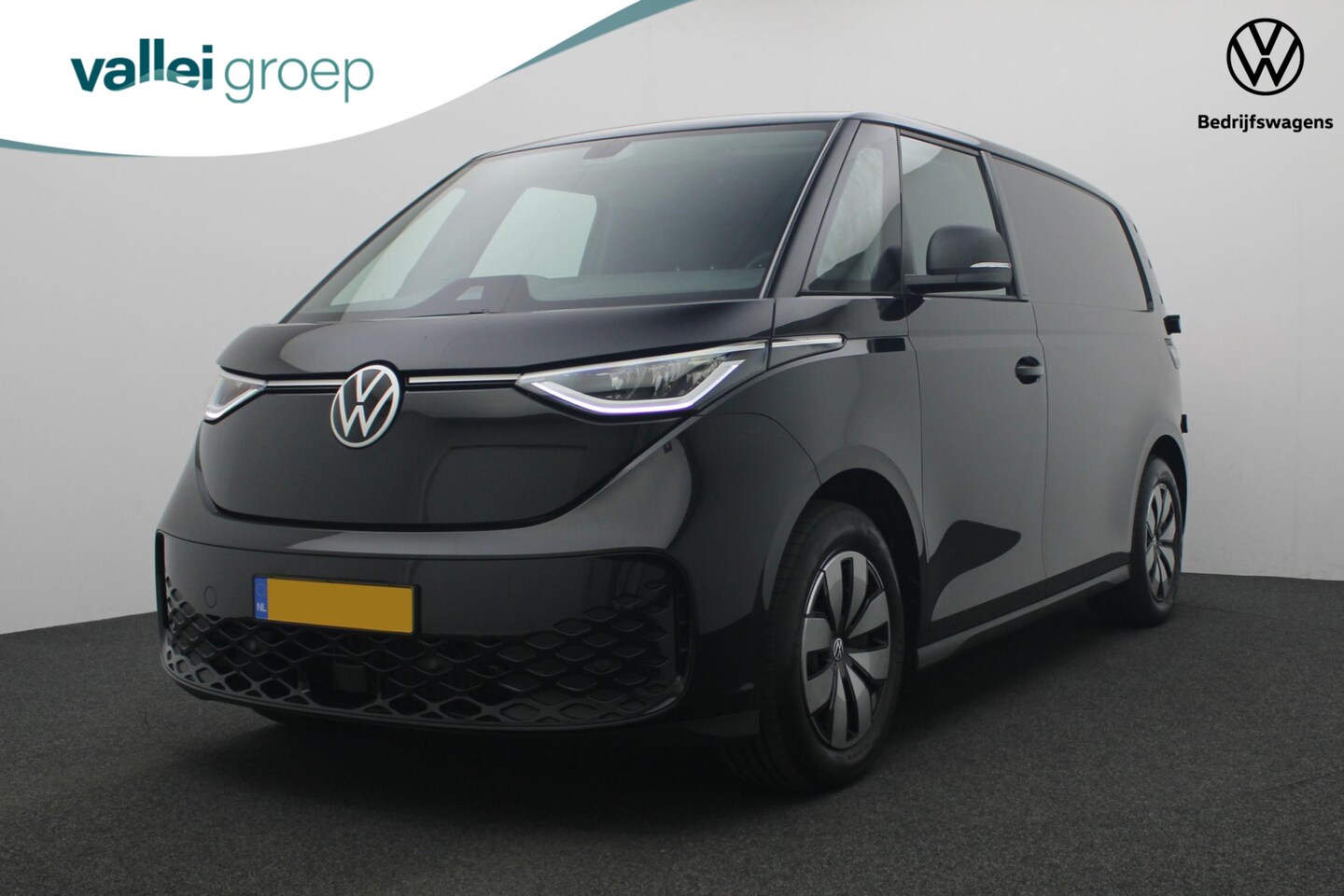 Volkswagen ID. Buzz Cargo - Bedrijfswagens 77 kWh 204PK | 3-zits | Parkeersensoren voor/achter | ACC | Stoelverwarming - AutoWereld.nl