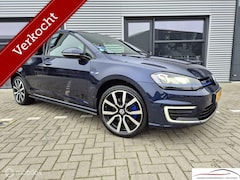 Volkswagen Golf - 1.4 TSI GTE DEALERONDERHOUDEN NAVI 18" LED