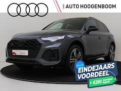 Audi Q5 - 50 TFSI e S edition Competition | Panoramadak | Trekhaak | 360 camera | Dodehoek detectie