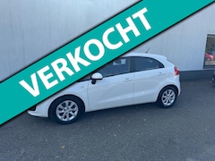 Kia Rio - 1.2 CVVT Comfort Pack, '14, 137000 km, airco, dealer-onderhouden