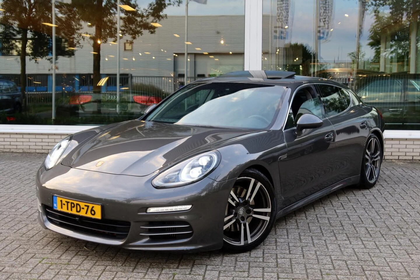 Porsche Panamera - 3.0 4S Benzine Facelift Schuifdak Topstaat - AutoWereld.nl