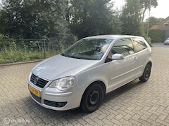 Volkswagen Polo - 1.4-16V Sportline AUTOMAAT