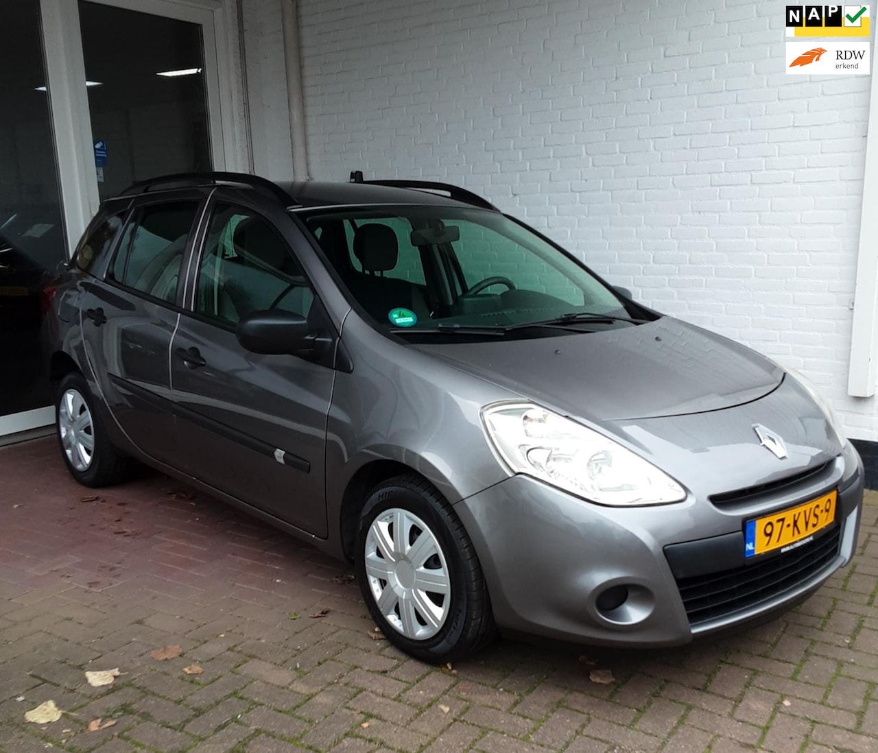 Renault Clio Estate - 1.2 TCE Special Line * AIRCO / NAVI /TREKHAAK* - AutoWereld.nl