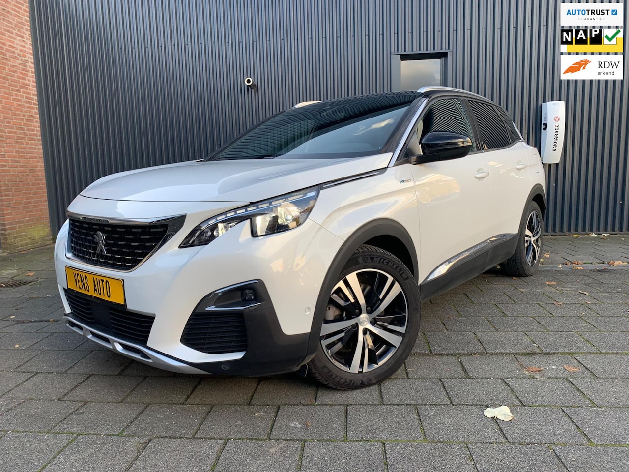 Peugeot 3008 - 1.6 HYbrid 225 Blue Lease GT Line 1.6 HYbrid 225 Blue Lease GT Line, PLUG IN! - AutoWereld.nl