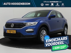 Volkswagen T-Roc - 1.0 TSI Style Business | Trekhaak | Stoelverwarming | CarPlay | Parkeersensoren | Airco |