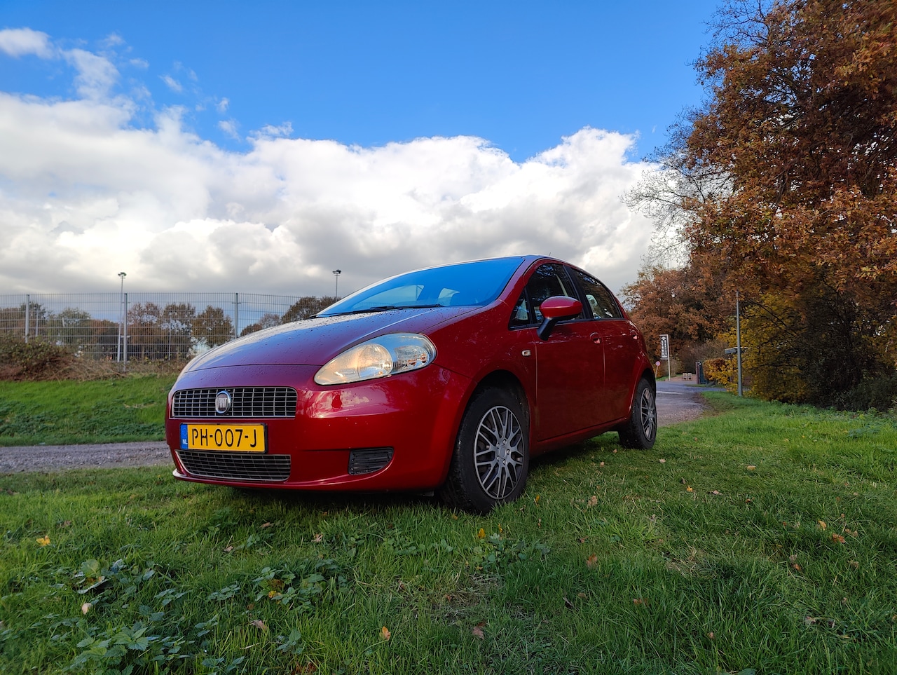 Fiat Grande Punto - 1.4 Active Airco - AutoWereld.nl