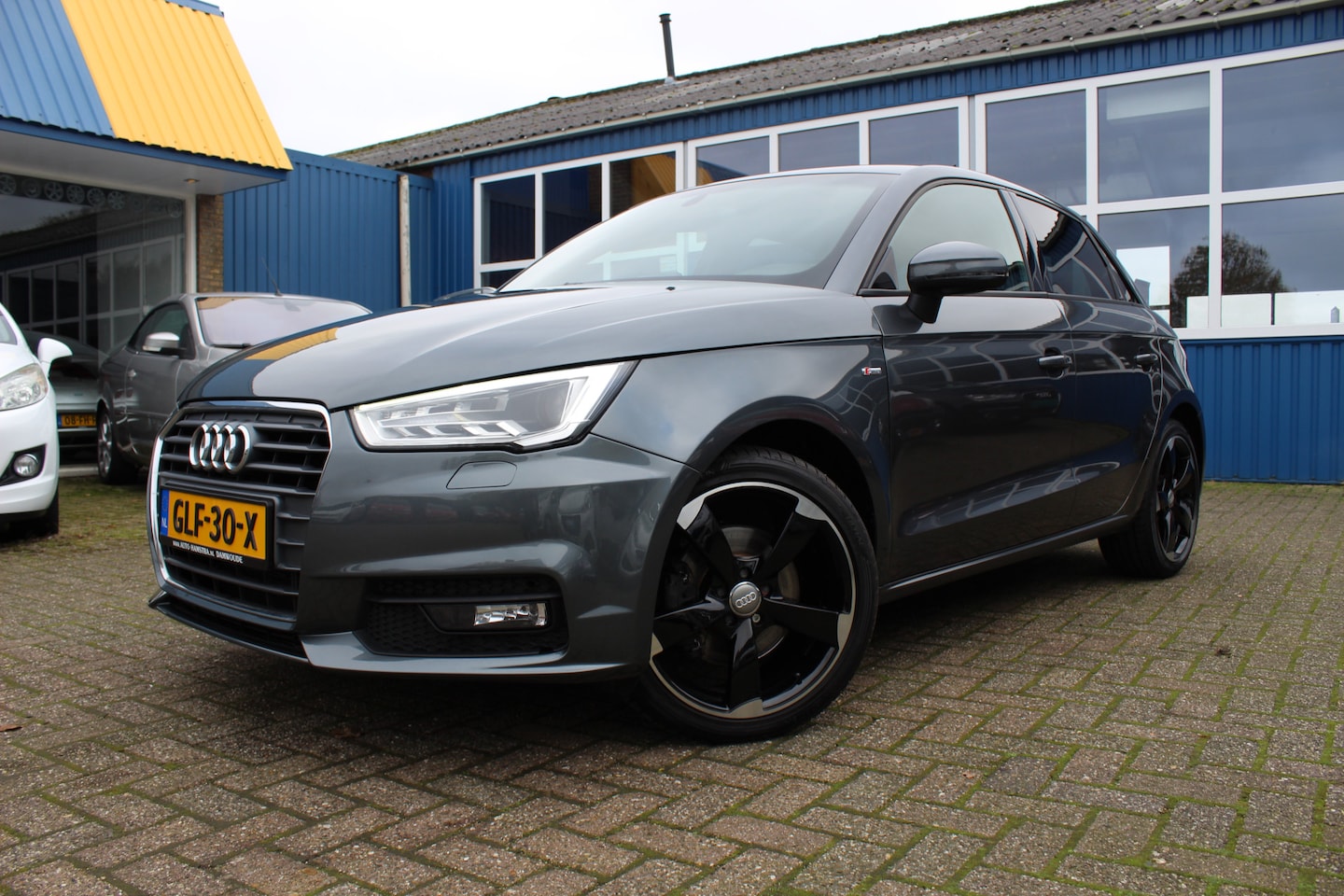 Audi A1 Sportback - 1.4 TFSi "Pro S line" Xenon - half leder - 5 Deurs !!! - AutoWereld.nl