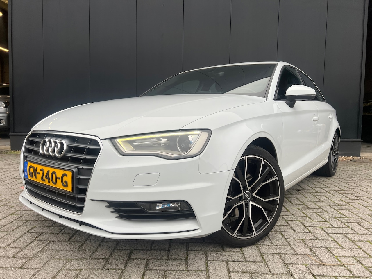 Audi A3 Limousine - 1.4 TFSI '15 Aut/Navi/18'Lmv/OrgNl/Nap - AutoWereld.nl