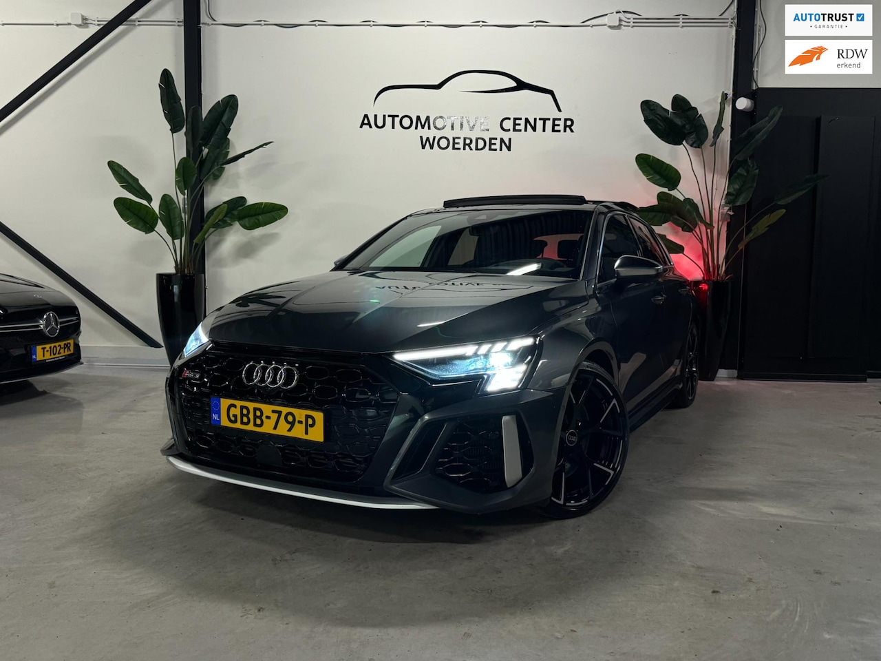 Audi RS3 - Sportback 2.5 TFSI Quattro PANO ''19 SFEERVERL - AutoWereld.nl