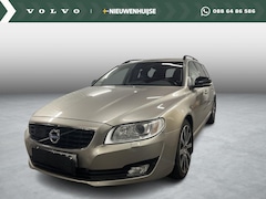 Volvo V70 - 2.0 T4 Dynamic Edition | Trekhaak | Stuur + Stoel + achterbank verwarming | Spoiler | Adap