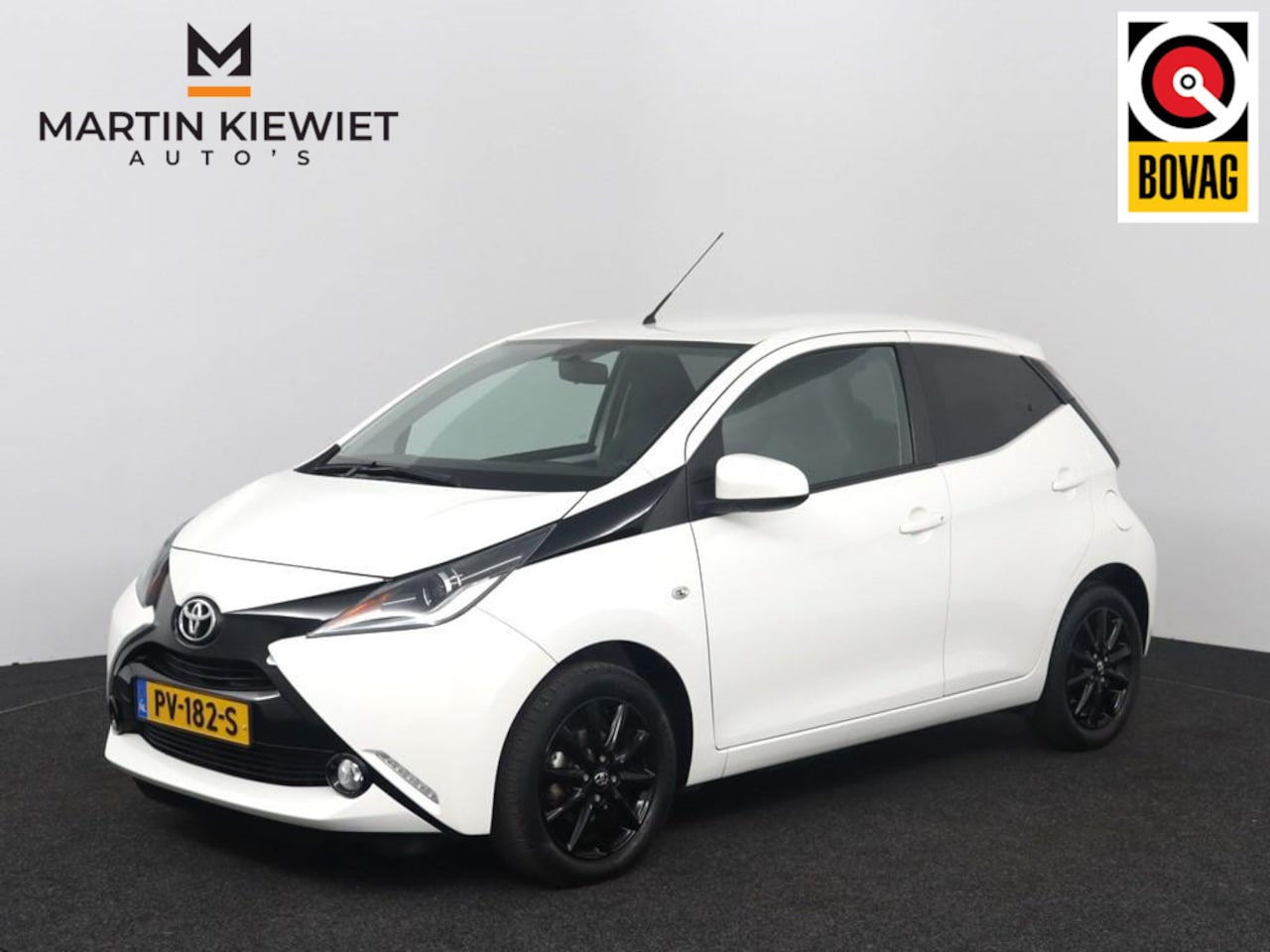 Toyota Aygo - 1.0 VVT-i x-joy|Navigatie|Camera|LM Velgen - AutoWereld.nl