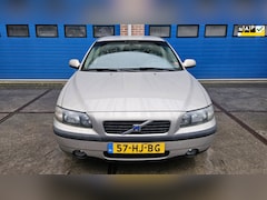 Volvo S60 - 2.4 automaat *airco