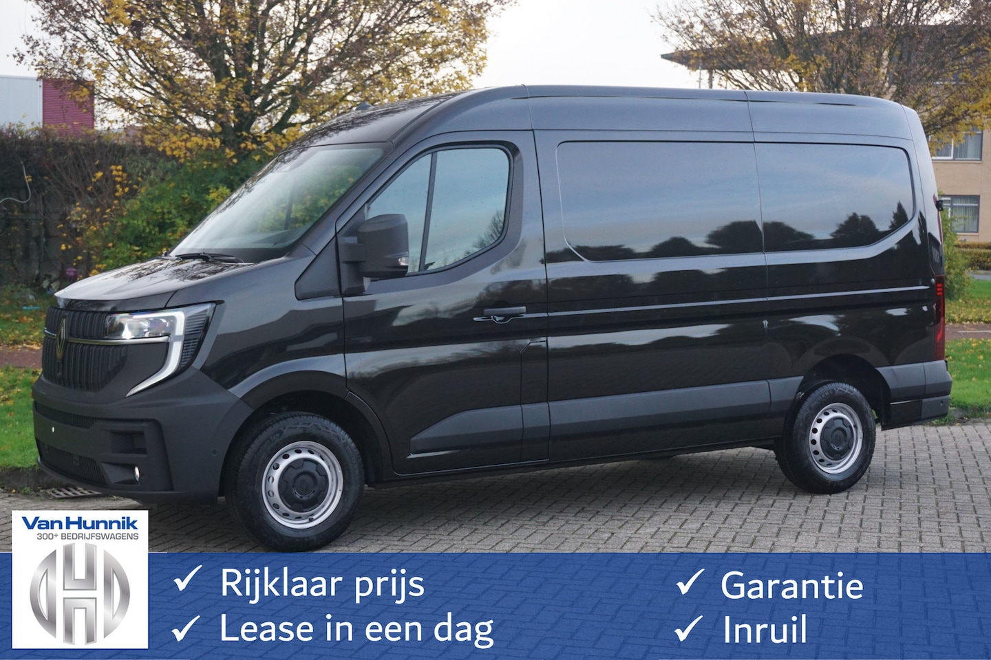 Renault Master - T35 2.0 170PK L2H2 10" R-Link Navi, Camera, LED!! NR. I320* - AutoWereld.nl