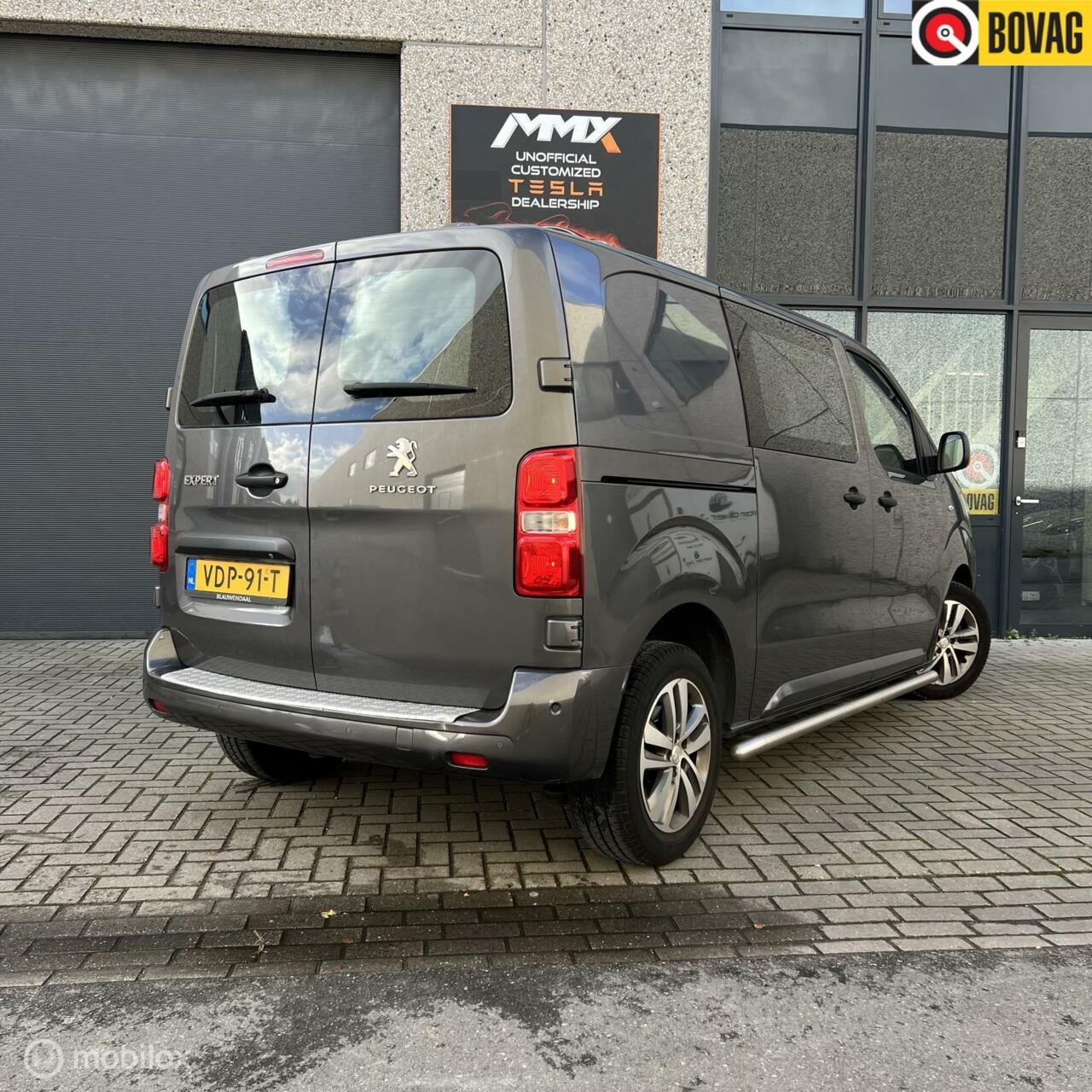 Peugeot Expert - Bestel 2.0 BlueHDI 120 Standard Asphalt - AutoWereld.nl