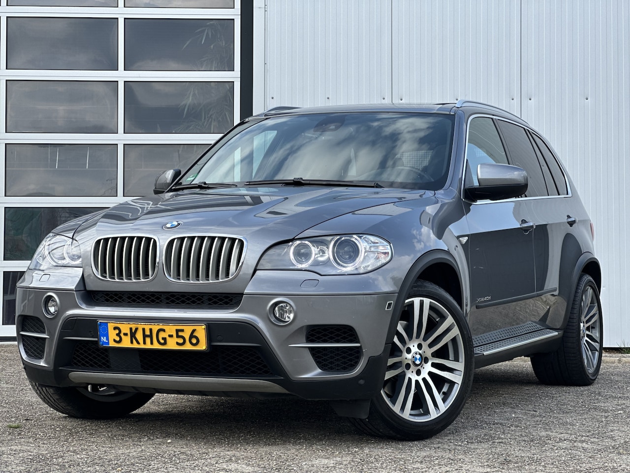 BMW X5 - xDrive40d High Executive 306pk | Panorama dak | Head-Up Display | Camera | Trekhaak | 20 i - AutoWereld.nl