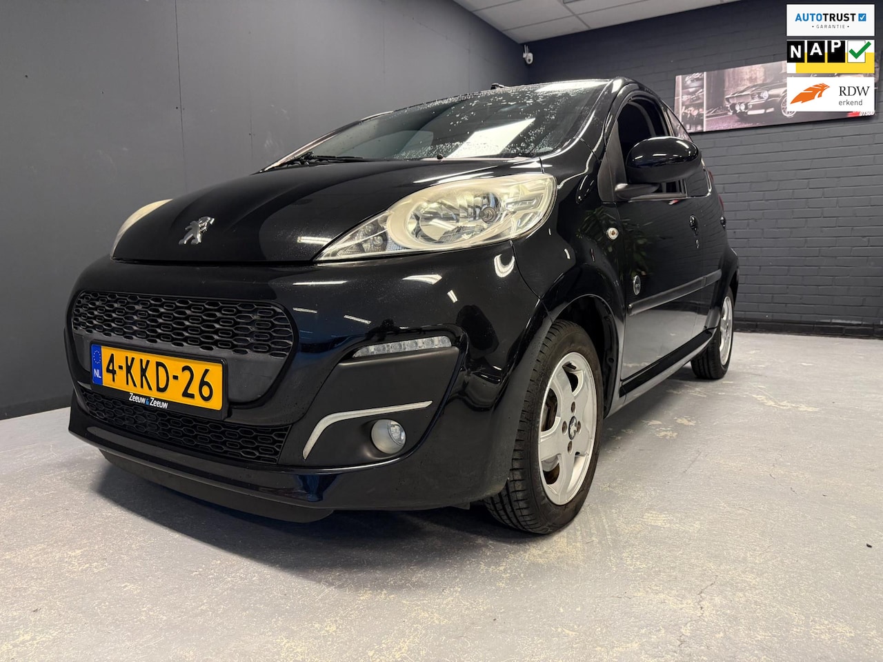 Peugeot 107 - 1.0 Envy CARPLAY - DASHCAM - 5 PERSOONS - AutoWereld.nl