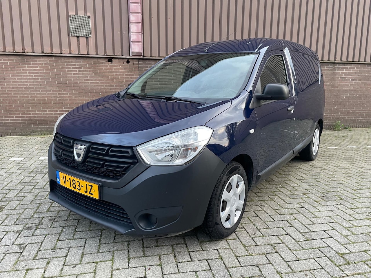 Dacia Dokker - 1.5 dCi 75 Airco BTW 21% Trekhaak Cruise C. Navi - AutoWereld.nl