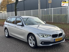 BMW 3-serie Touring - 320d High Executive Navi | HUD | Cruise | LED | Cruise