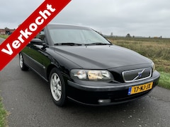 Volvo V70 - 2.4 Edition I ECC/CRUISE/NETTE AUTO