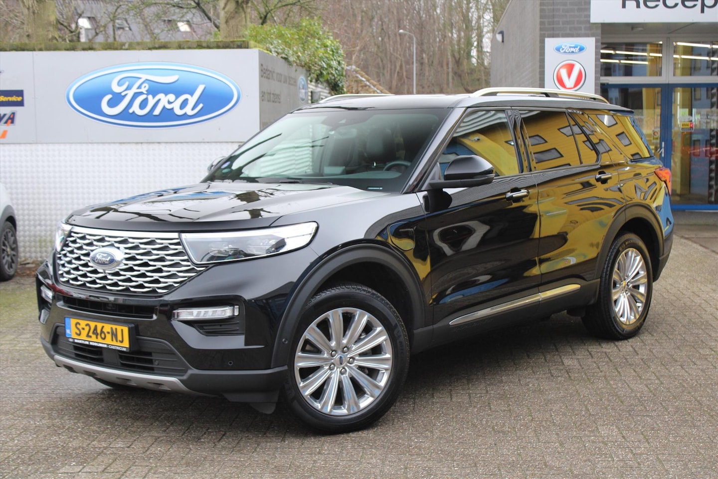 Ford Explorer - 3.0 V6 EcoBoost PHEV 457pk Aut Platinum, Trekhaak, Verlengde garantie 2/2027! - AutoWereld.nl